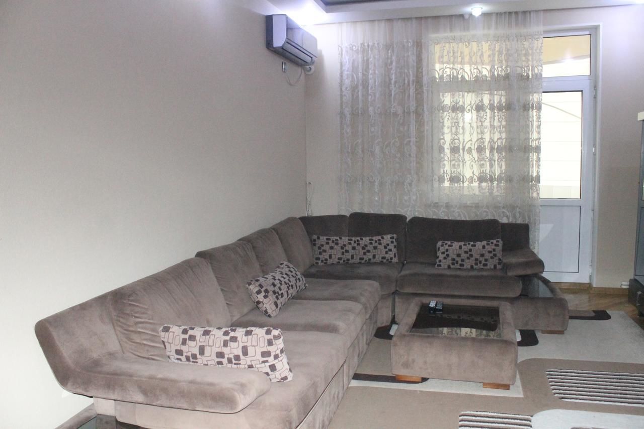 Гостевой дом 2 bdr luxury apartment next to Port Baku Баку-4