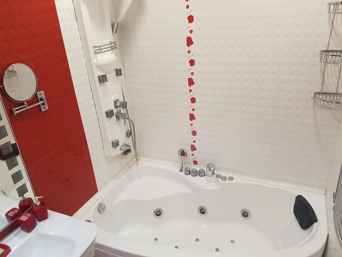 Гостевой дом 2 bdr luxury apartment next to Port Baku Баку